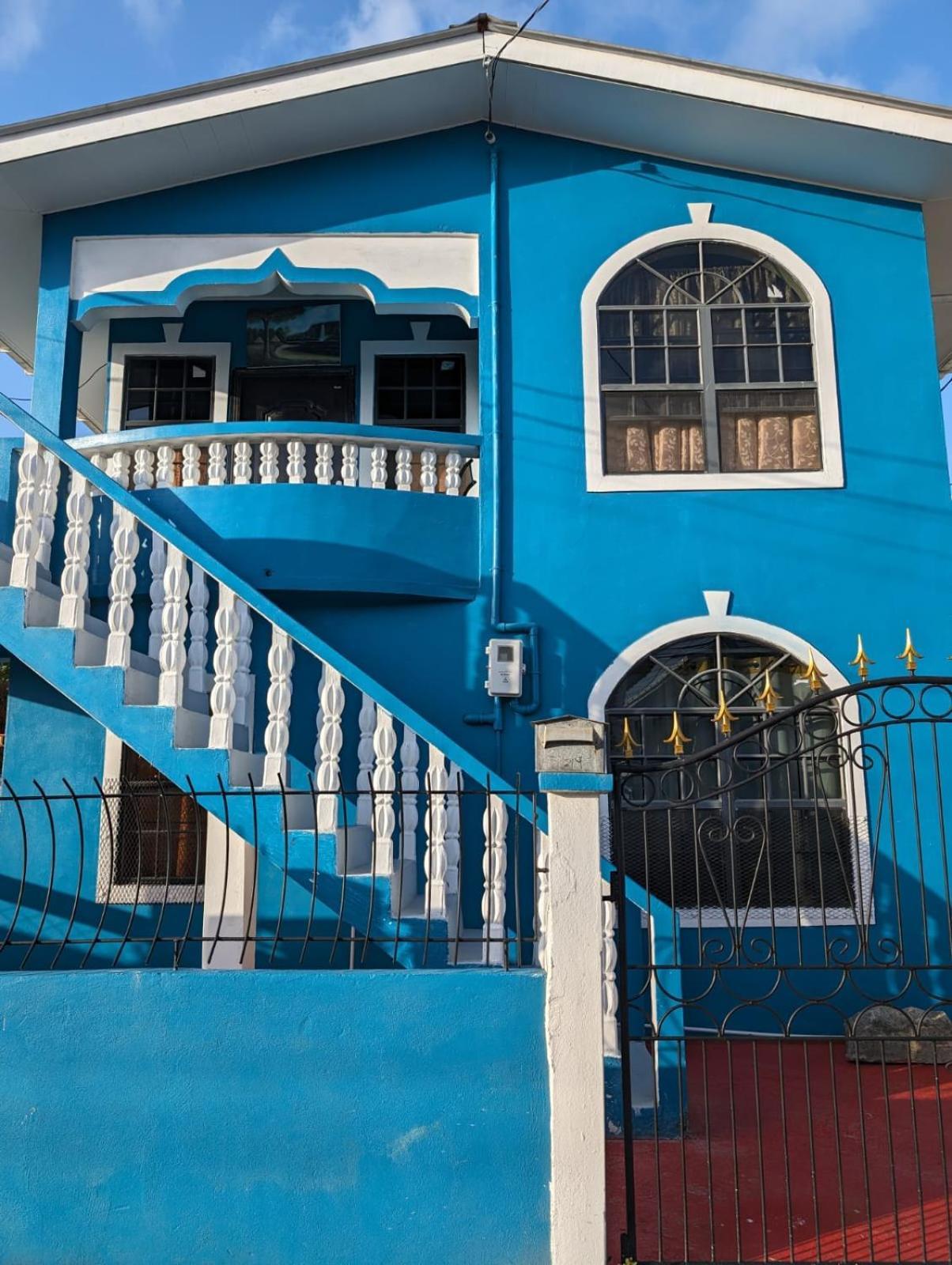 Comfy And Cozy Apartment Τζώρτζταουν Εξωτερικό φωτογραφία