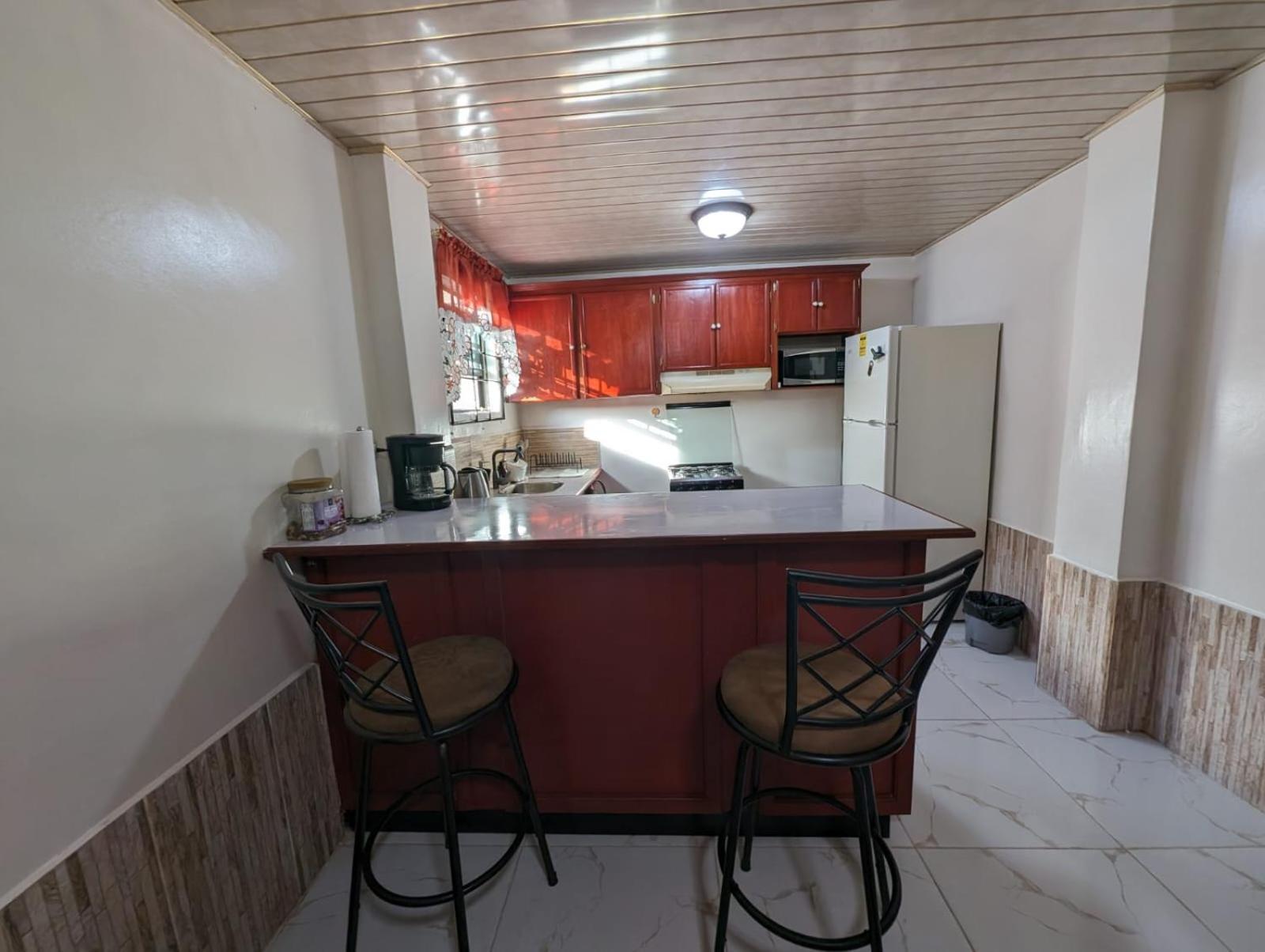 Comfy And Cozy Apartment Τζώρτζταουν Εξωτερικό φωτογραφία